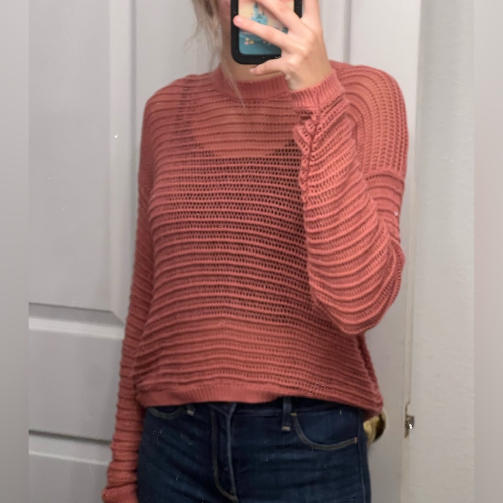 Forever 21 Openwork crochet sweater top